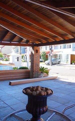 Casa de condomínio à venda com 253m², 3 quartos e 2 vagasGaragem