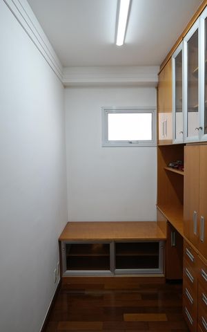 Apartamento à venda com 165m², 3 quartos e 2 vagasQuarto 1