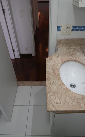 Apartamento à venda com 165m², 3 quartos e 2 vagasBanheiro da Suíte 2