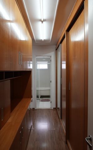 Apartamento à venda com 165m², 3 quartos e 2 vagasSuíte 3