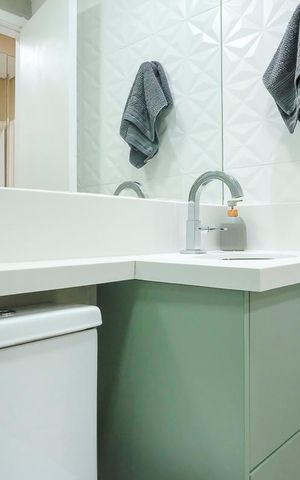 Apartamento à venda com 83m², 3 quartos e 2 vagasBanheiro social
