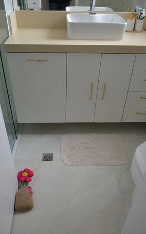 Apartamento à venda com 90m², 3 quartos e 2 vagasBanheiro da Suíte