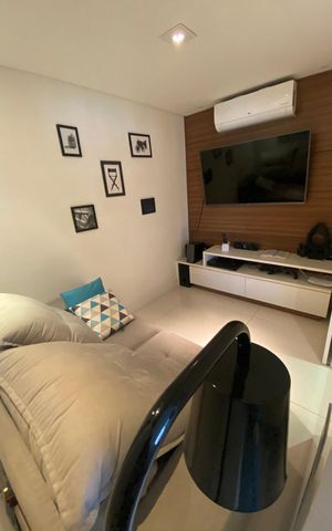 Apartamento à venda com 202m², 3 quartos e 4 vagas Apartamento à venda com 202m², 3 quartos e 4 vagasSala