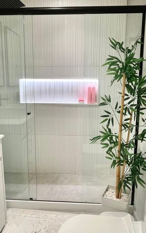 Apartamento à venda com 150m², 3 quartos e 1 vaga Apartamento à venda com 150m², 3 quartos e 1 vagaSuite