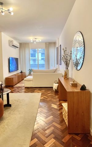 Apartamento à venda com 150m², 3 quartos e 1 vaga Apartamento à venda com 150m², 3 quartos e 1 vagaSala