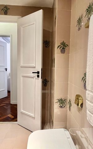 Apartamento à venda com 150m², 3 quartos e 1 vaga Apartamento à venda com 150m², 3 quartos e 1 vagaBanheiro social
