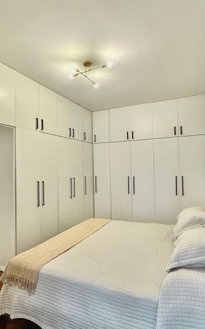 Apartamento à venda com 150m², 3 quartos e 1 vaga Apartamento à venda com 150m², 3 quartos e 1 vagaSuite