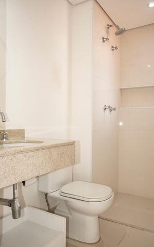 Apartamento para alugar com 72m², 1 quarto e 2 vagasBanheiro