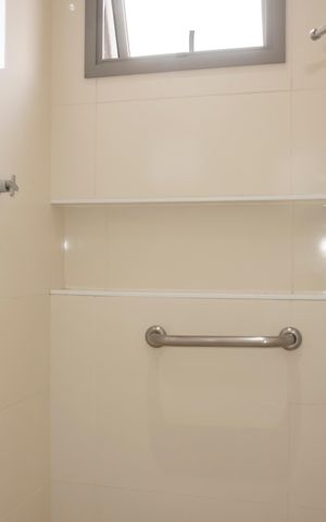 Apartamento para alugar com 72m², 1 quarto e 2 vagasBanheiro da Suíte