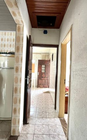 Casa à venda com 600m², 4 quartos e 10 vagas Casa à venda com 600m², 4 quartos e 10 vagasCorredor