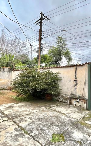 Casa à venda com 600m², 4 quartos e 10 vagas Casa à venda com 600m², 4 quartos e 10 vagasÁrea externa
