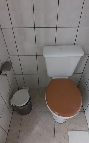 Apartamento à venda com 170m², 2 quartos e 2 vagasBanheiro de serviço