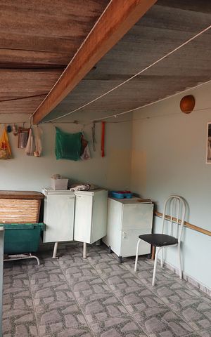 Apartamento à venda com 170m², 2 quartos e 2 vagasSalão 