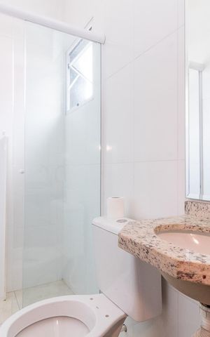 Casa de condomínio à venda com 83m², 2 quartos e 1 vagaBanheiro da Suíte 1