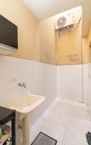Casa de condomínio à venda com 83m², 2 quartos e 1 vagaÁrea de Serviço