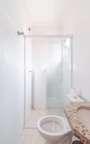 Casa de condomínio à venda com 83m², 2 quartos e 1 vagaBanheiro da Suíte 1