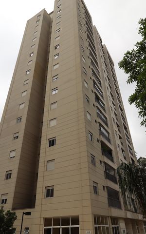 Apartamento à venda com 51m², 2 quartos e 1 vagaFachada