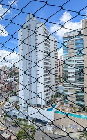 Apartamento à venda com 148m², 3 quartos e 3 vagas Apartamento à venda com 148m², 3 quartos e 3 vagasVista da Varanda da Suíte