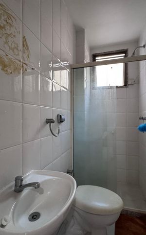 Apartamento à venda com 323m², 4 quartos e 4 vagas Apartamento à venda com 323m², 4 quartos e 4 vagasÁrea de Serviço - Banheiro