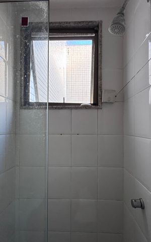 Apartamento à venda com 323m², 4 quartos e 4 vagas Apartamento à venda com 323m², 4 quartos e 4 vagasÁrea de Serviço - Banheiro