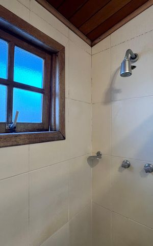 Apartamento à venda com 323m², 4 quartos e 4 vagas Apartamento à venda com 323m², 4 quartos e 4 vagasBanheiro