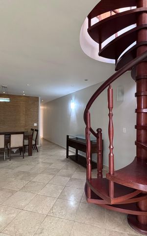 Apartamento à venda com 323m², 4 quartos e 4 vagas Apartamento à venda com 323m², 4 quartos e 4 vagasSala