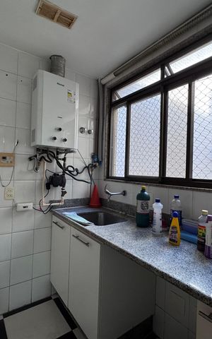 Apartamento à venda com 323m², 4 quartos e 4 vagas Apartamento à venda com 323m², 4 quartos e 4 vagasÁrea de Serviço