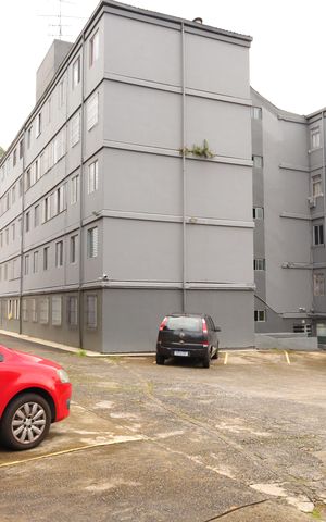 Apartamento à venda com 46m², 2 quartos e 1 vagaÁrea comum - Estacionamento e Prédios