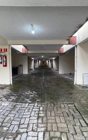 Casa de condomínio à venda com 170m², 3 quartos e 1 vaga Casa de condomínio à venda com 170m², 3 quartos e 1 vagaÁrea comum