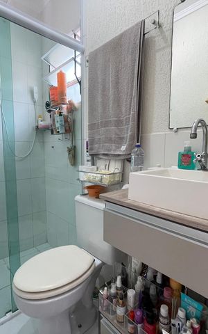 Casa de condomínio à venda com 170m², 3 quartos e 1 vaga Casa de condomínio à venda com 170m², 3 quartos e 1 vagaBanheiro 1