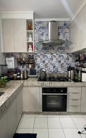Casa de condomínio à venda com 170m², 3 quartos e 1 vaga Casa de condomínio à venda com 170m², 3 quartos e 1 vagaCozinha
