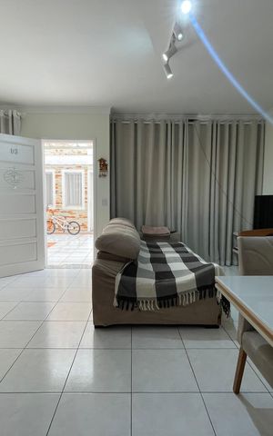 Casa de condomínio à venda com 170m², 3 quartos e 1 vaga Casa de condomínio à venda com 170m², 3 quartos e 1 vagaSala