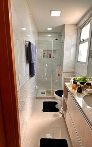 Apartamento à venda com 195m², 3 quartos e 2 vagas Apartamento à venda com 195m², 3 quartos e 2 vagasBanheiro