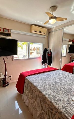Apartamento à venda com 195m², 3 quartos e 2 vagas Apartamento à venda com 195m², 3 quartos e 2 vagasQuarto