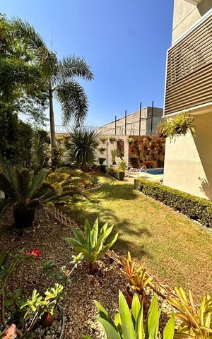 Apartamento à venda com 195m², 3 quartos e 2 vagas Apartamento à venda com 195m², 3 quartos e 2 vagasÁrea externa