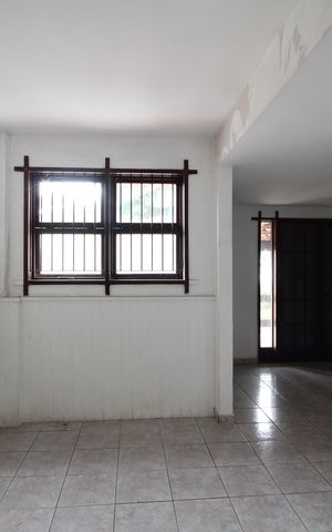 Casa à venda com 740m², 4 quartos e 2 vagasQuarto 4