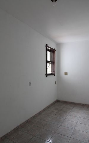 Casa à venda com 740m², 4 quartos e 2 vagasQuarto 4 - Closet