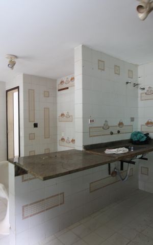 Casa à venda com 740m², 4 quartos e 2 vagasCozinha