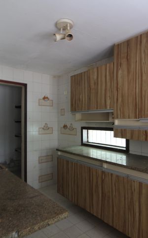 Casa à venda com 740m², 4 quartos e 2 vagasCozinha