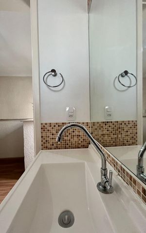 Apartamento à venda com 104m², 2 quartos e 2 vagasLavabo