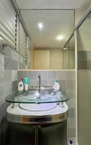 Apartamento à venda com 104m², 2 quartos e 2 vagasBanheiro da Suíte 