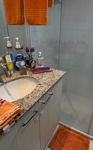 Apartamento à venda com 119m², 3 quartos e 2 vagas Apartamento à venda com 119m², 3 quartos e 2 vagasBanheiro da Suíte
