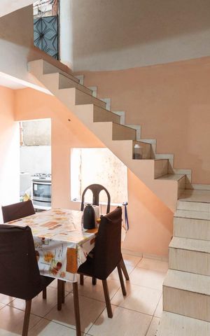 Casa à venda com 240m², 2 quartos e 2 vagasCopa