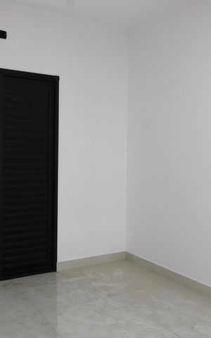 Casa à venda com 100m², 3 quartos e 2 vagasQuarto 3