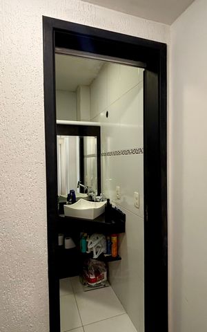 Apartamento à venda com 64m², 2 quartos e sem vaga Apartamento à venda com 64m², 2 quartos e sem vagaBanheiro social