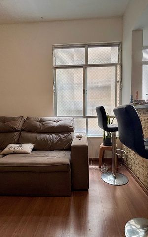 Apartamento à venda com 64m², 2 quartos e sem vaga Apartamento à venda com 64m², 2 quartos e sem vagaCozinha americana