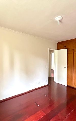 Apartamento à venda com 105m², 3 quartos e 2 vagasQuarto 2