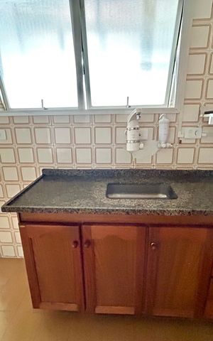 Apartamento à venda com 105m², 3 quartos e 2 vagasCozinha