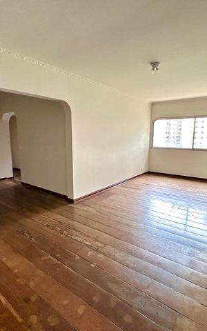 Apartamento à venda com 105m², 3 quartos e 2 vagasSala