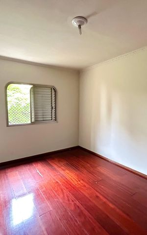 Apartamento à venda com 105m², 3 quartos e 2 vagasQuarto 2